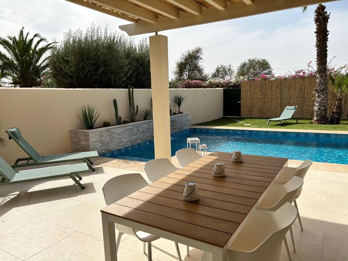Villa Nawal Et Sa Piscine Chauffee Sans Vis-A-Vis Agadir Exterior foto